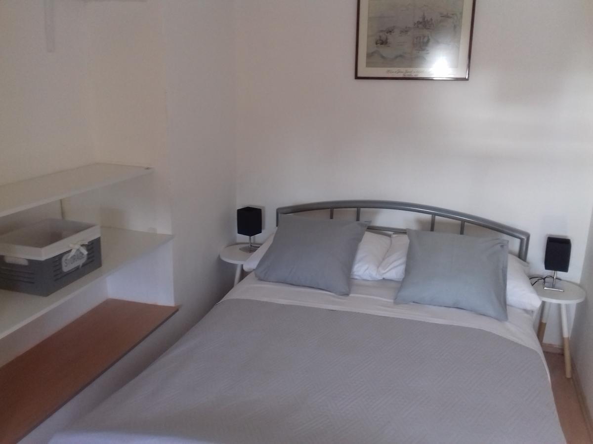 Apartments Sekoko ชิเบนิก ภายนอก รูปภาพ